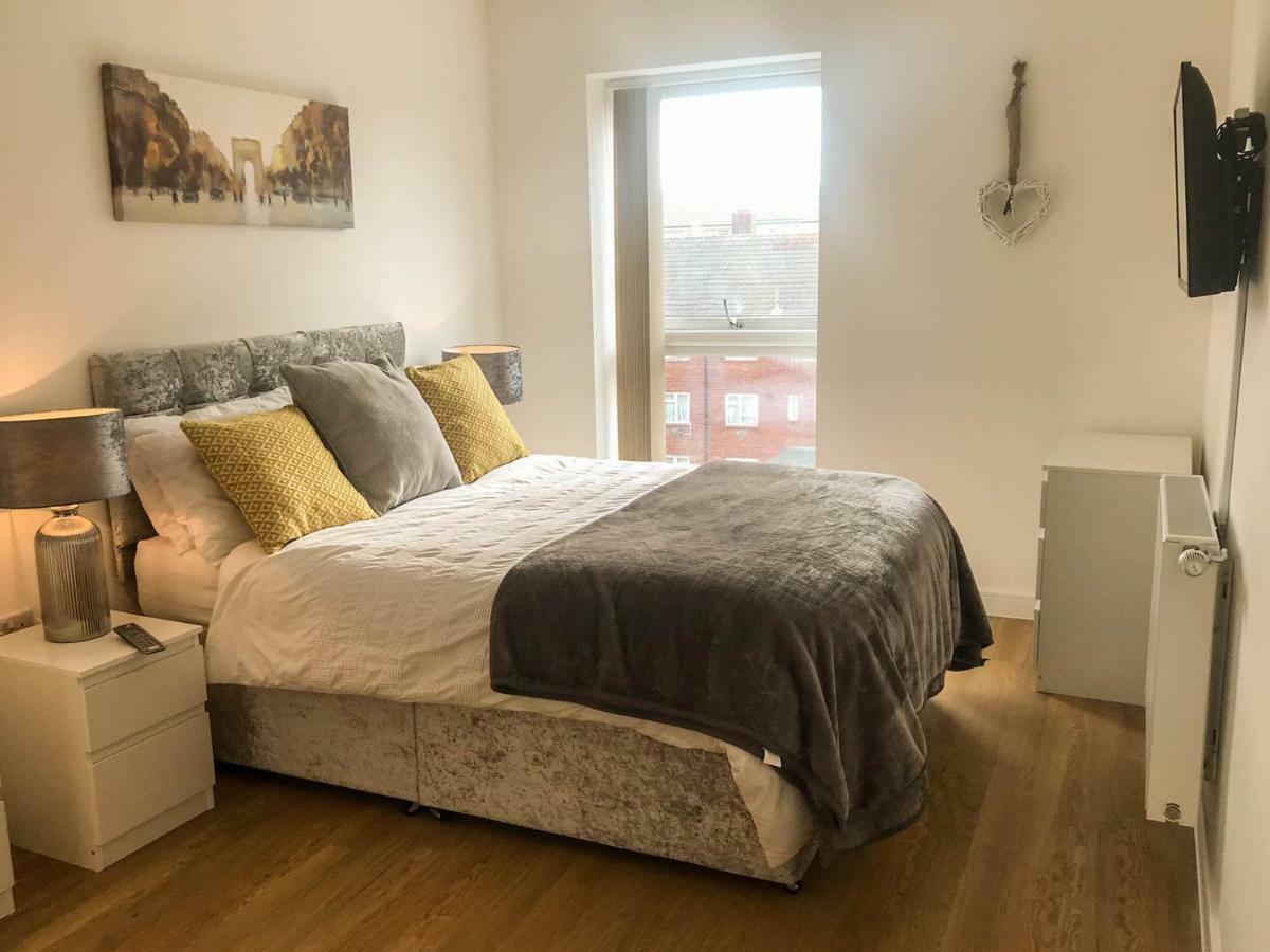 City Centre Apartment *