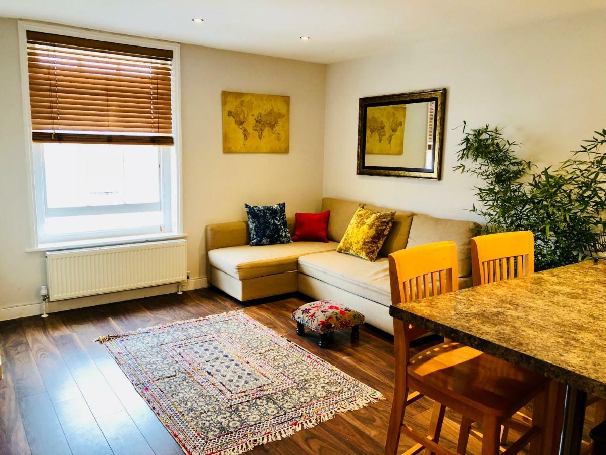 Modern One Bedroom Near The Seafront * Portsmouth