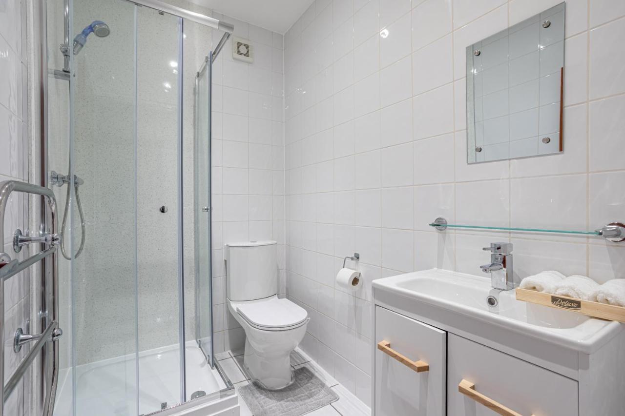 Granada Luxury Apartments: Beachside Flats With Parking Portsmouth