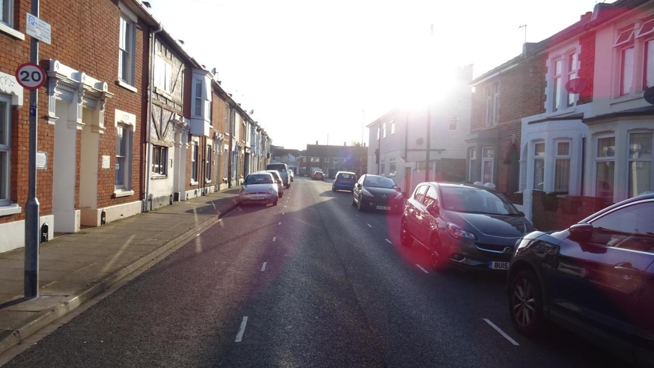 Radanks House - Fratton Homestay Portsmouth