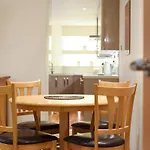 Pass The Keys Secluded High End 2Bed In Southsea With Parking