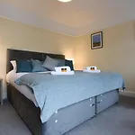 Pass The Keys 3Bed Family Home With Direct Water Access, Sleeps 6