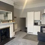 Central Southsea Boutique 2 Bedroom Flat