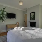 Milton Park - Serviced Accommodation By Verano House