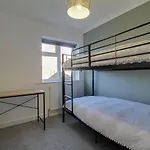 Milton Park - Serviced Accommodation By Verano House