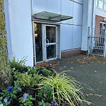 Flat With Free Parking In Gunwharf Quays