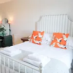 Southsea, Portsmouth - Two Bedroom Apartment - Newly Refurbished Throughout - Treetop Sea Views
