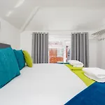 Stopover At Lowcay Apartment C Great For Workers And Groups