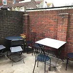 Old Victory House Homestay