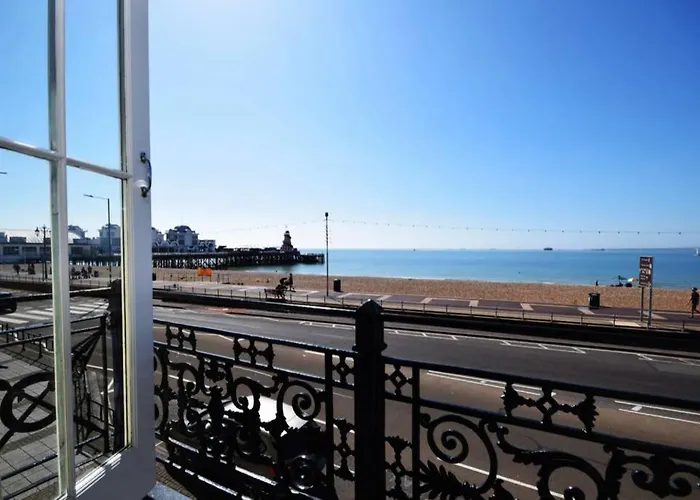 Spacious 3 Bedroom Beachfront Property With Amazing Sea Views!