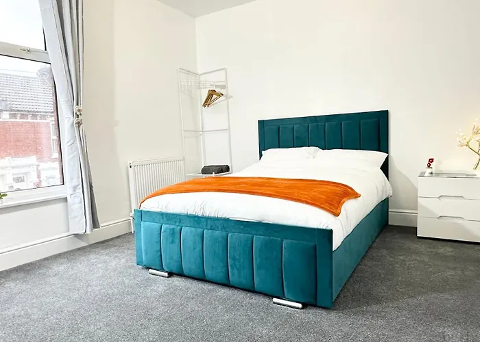 Large Double Room In Portsmouth - Mayhall Rd