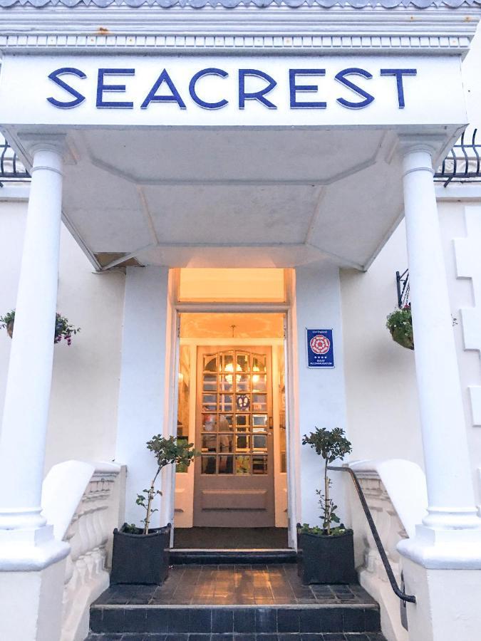 Hotel Seacrest