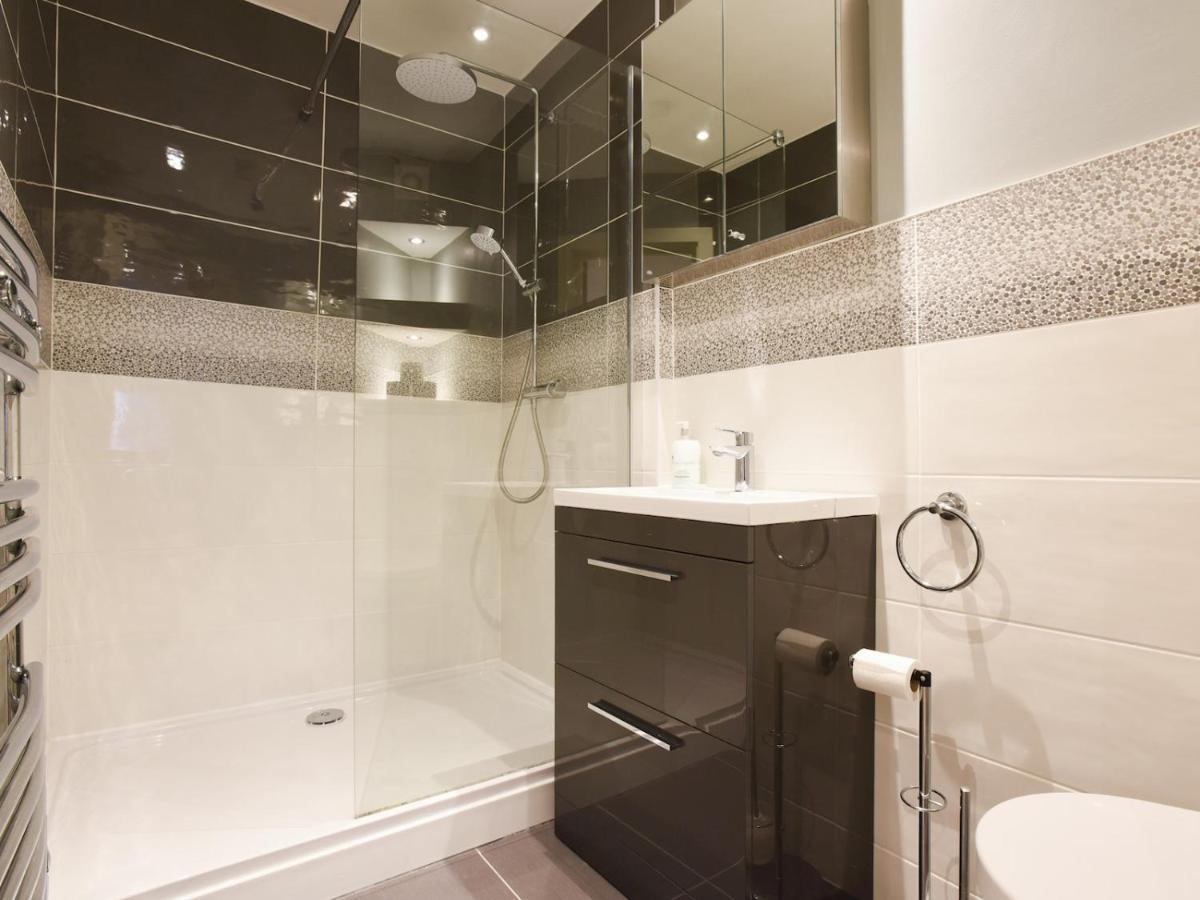 Pass The Keys Secluded High End 2bed In Southsea With Parking *