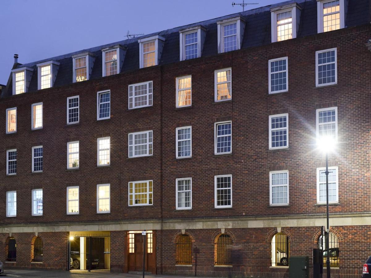 Pass The Keys Superb Location 1bedroom Apt Sleeps 4 With Free Parking * Portsmouth