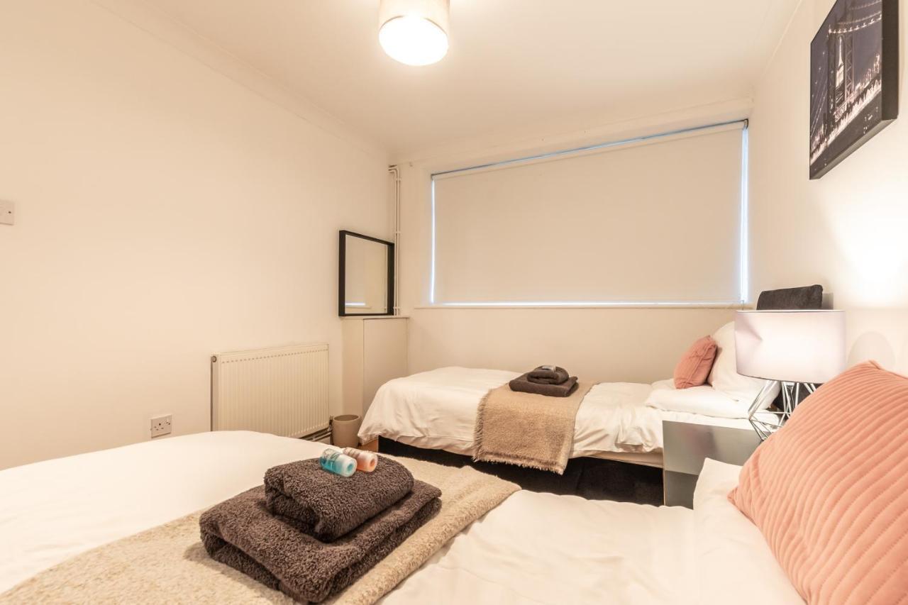 Southsea Contractor Haven: Flexible Beds & Smart Tvs Portsmouth