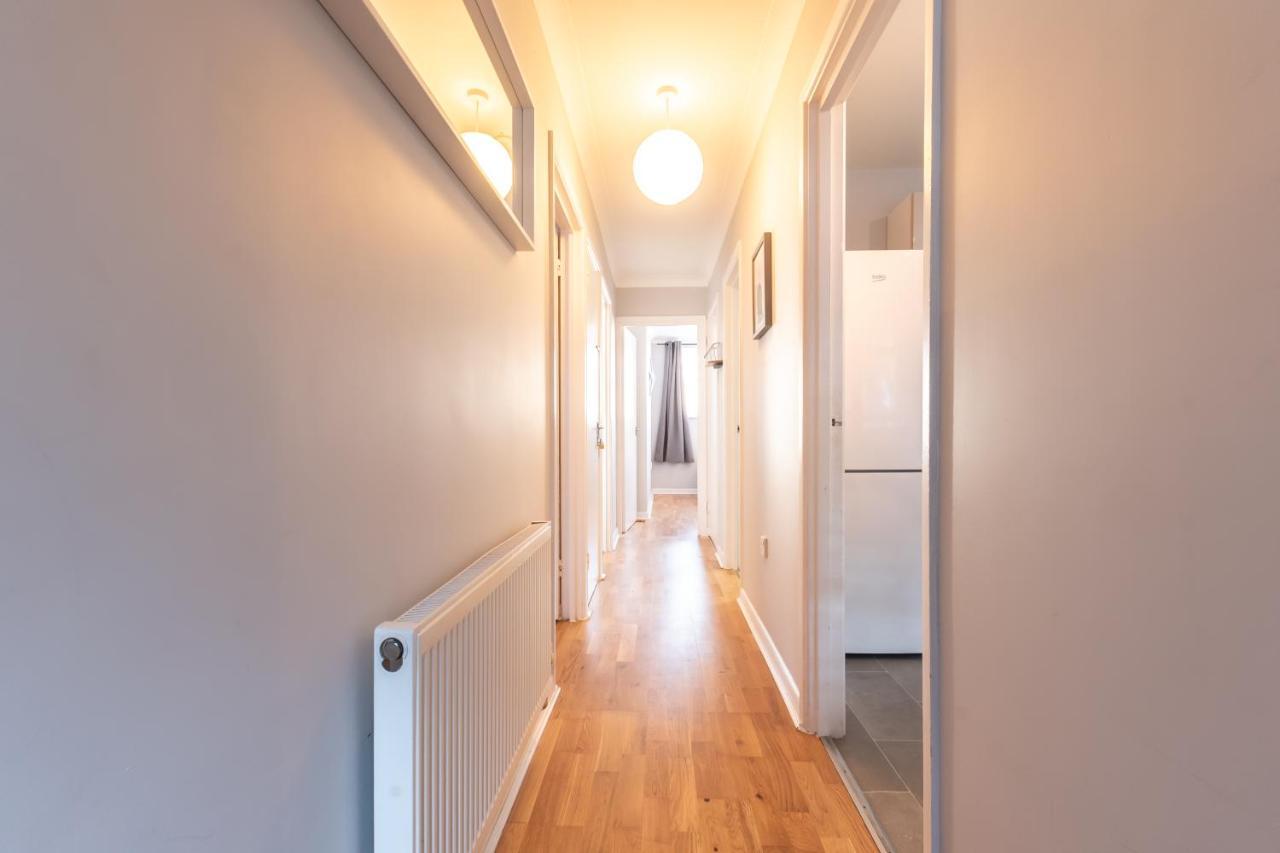 Center Comfort: Quad With Free Parking And Wi-fi Portsmouth