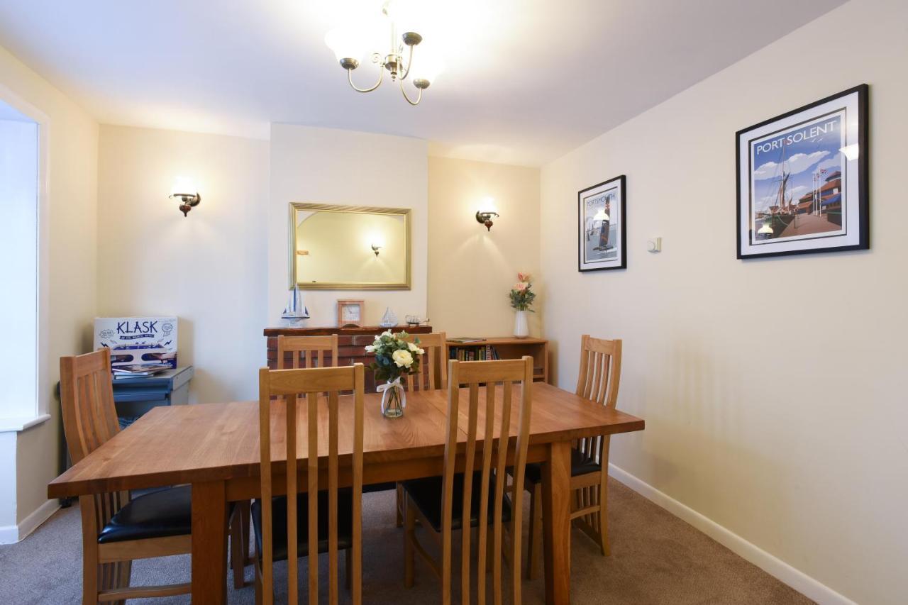Pass The Keys 3bed Family With Direct Water Access, Sleeps 6 Portsmouth