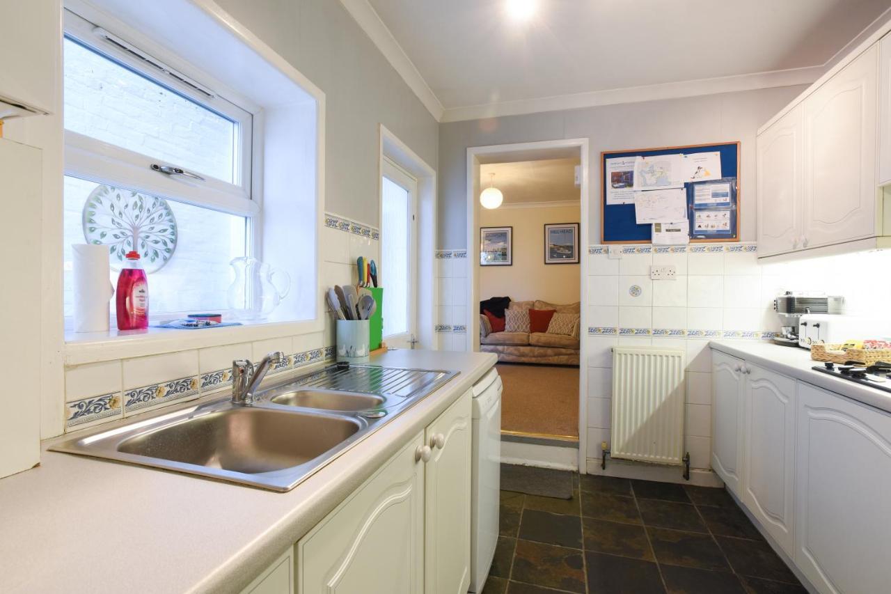Pass The Keys 3bed Family With Direct Water Access, Sleeps 6 Portsmouth