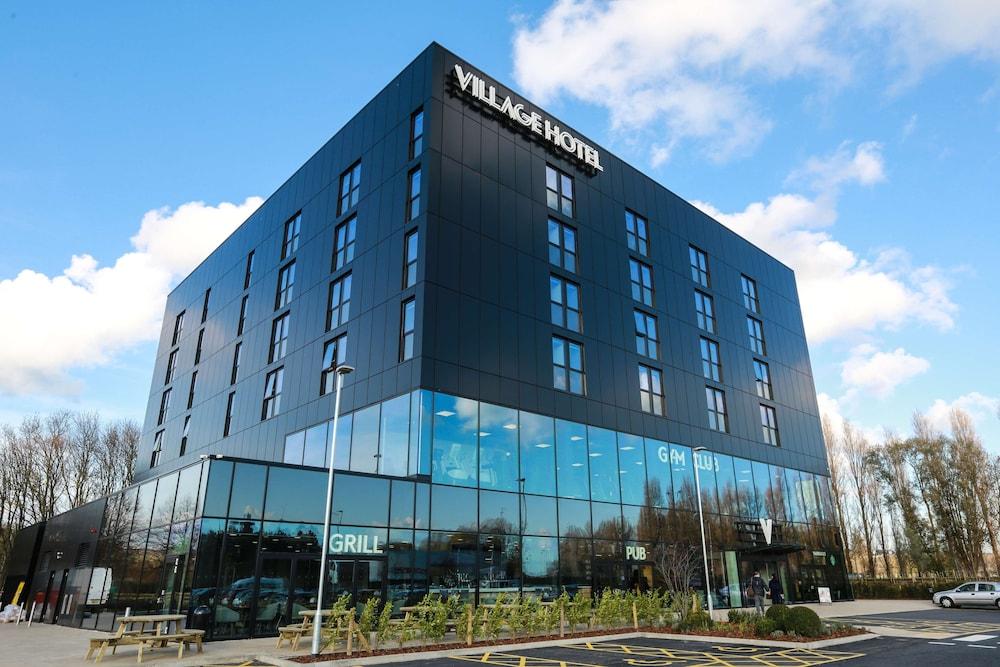 Village Hotel 4*