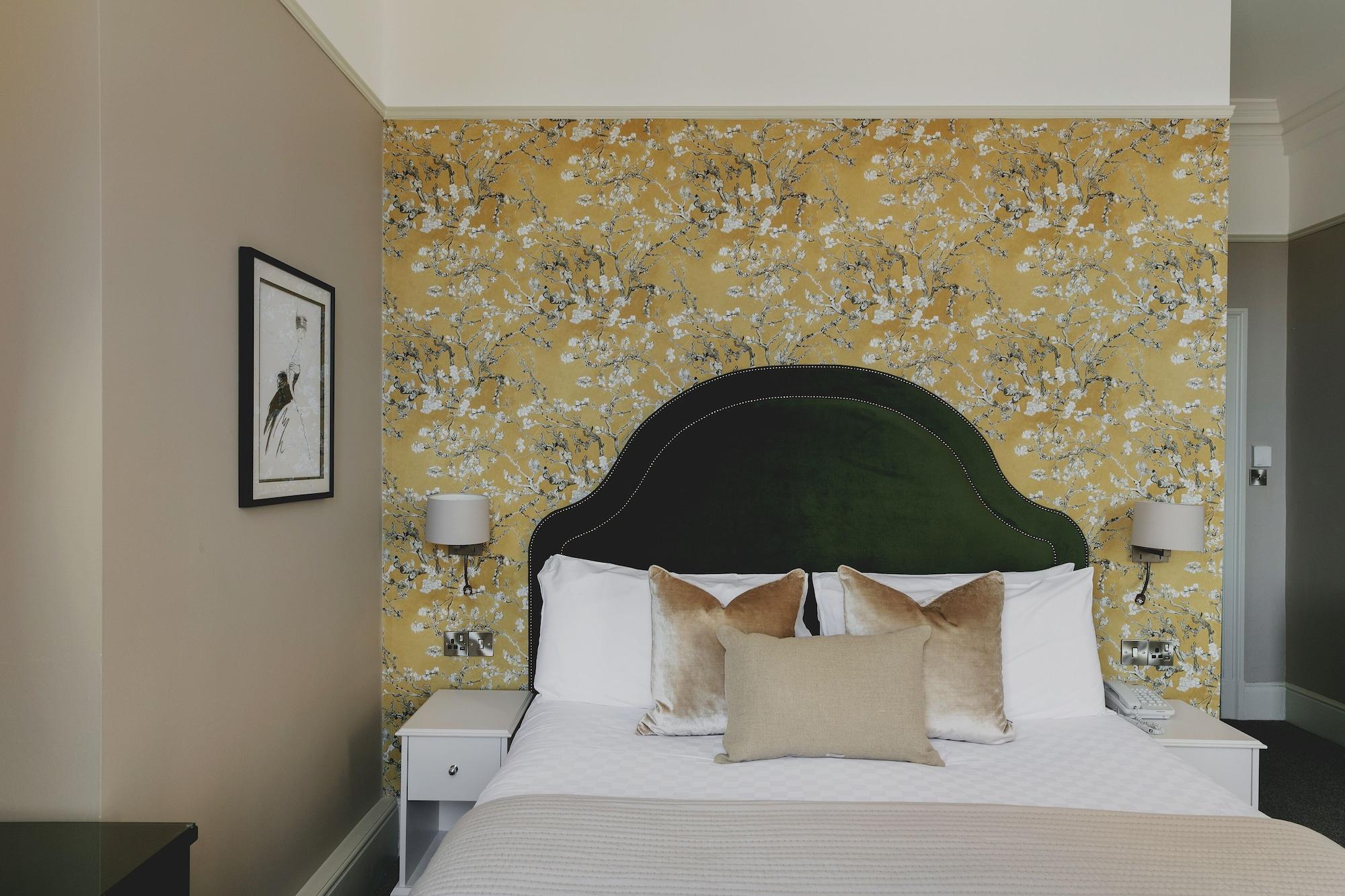 The Queens Hotel Portsmouth