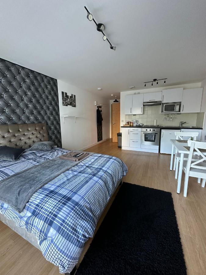 Flat With Free Parking In Gunwharf Quays Portsmouth