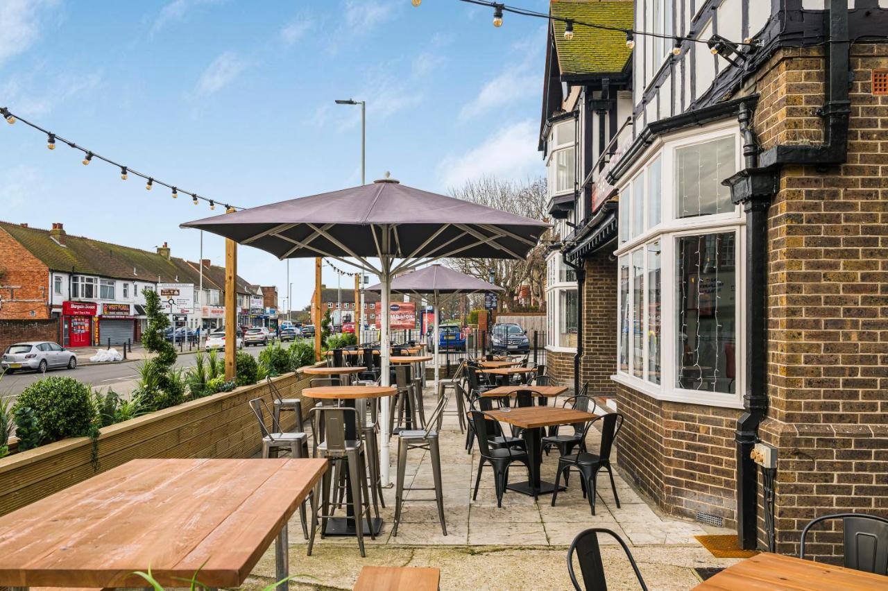 Hotel The Red Lion By Innkeeper's Collection 4*