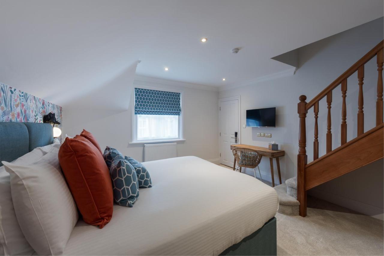 The Clarence Boutique Hotel