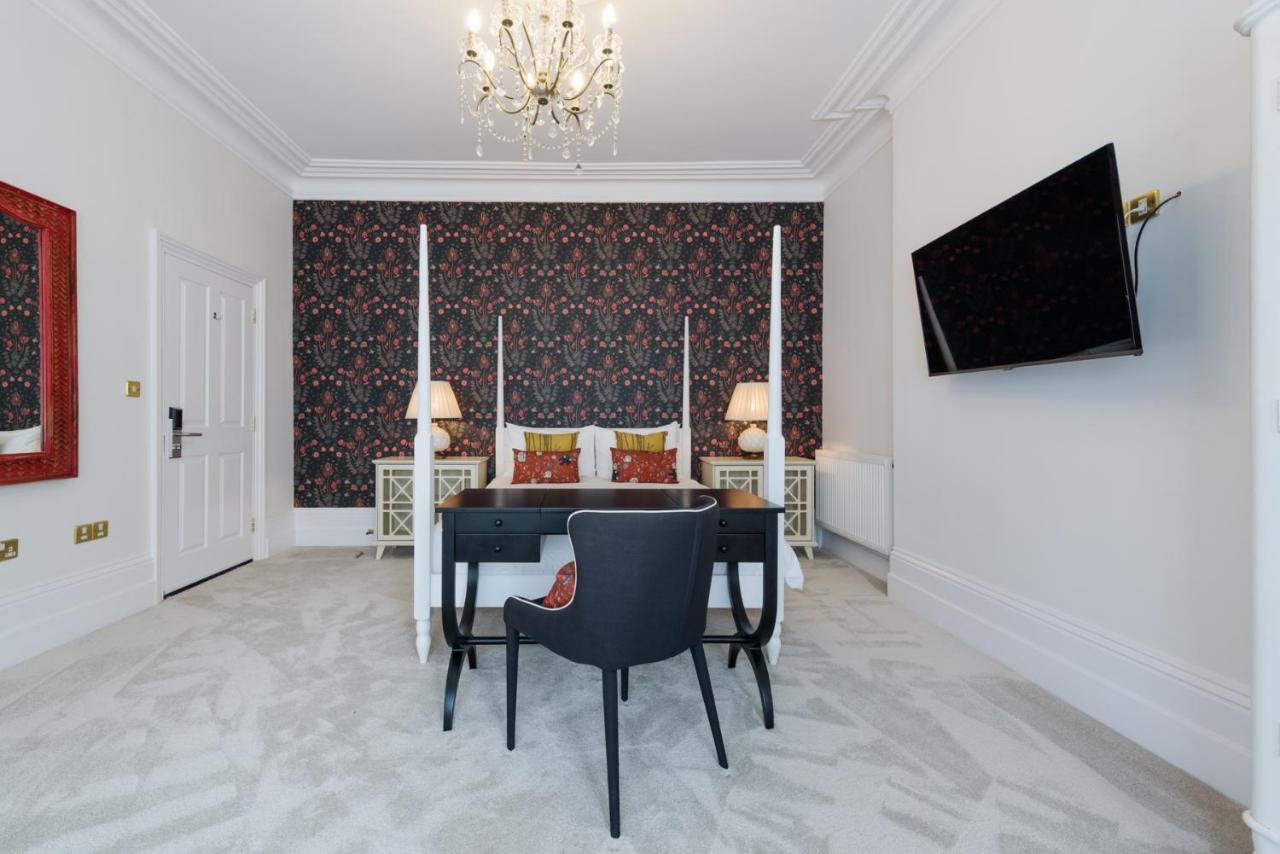 The Clarence Boutique 4*