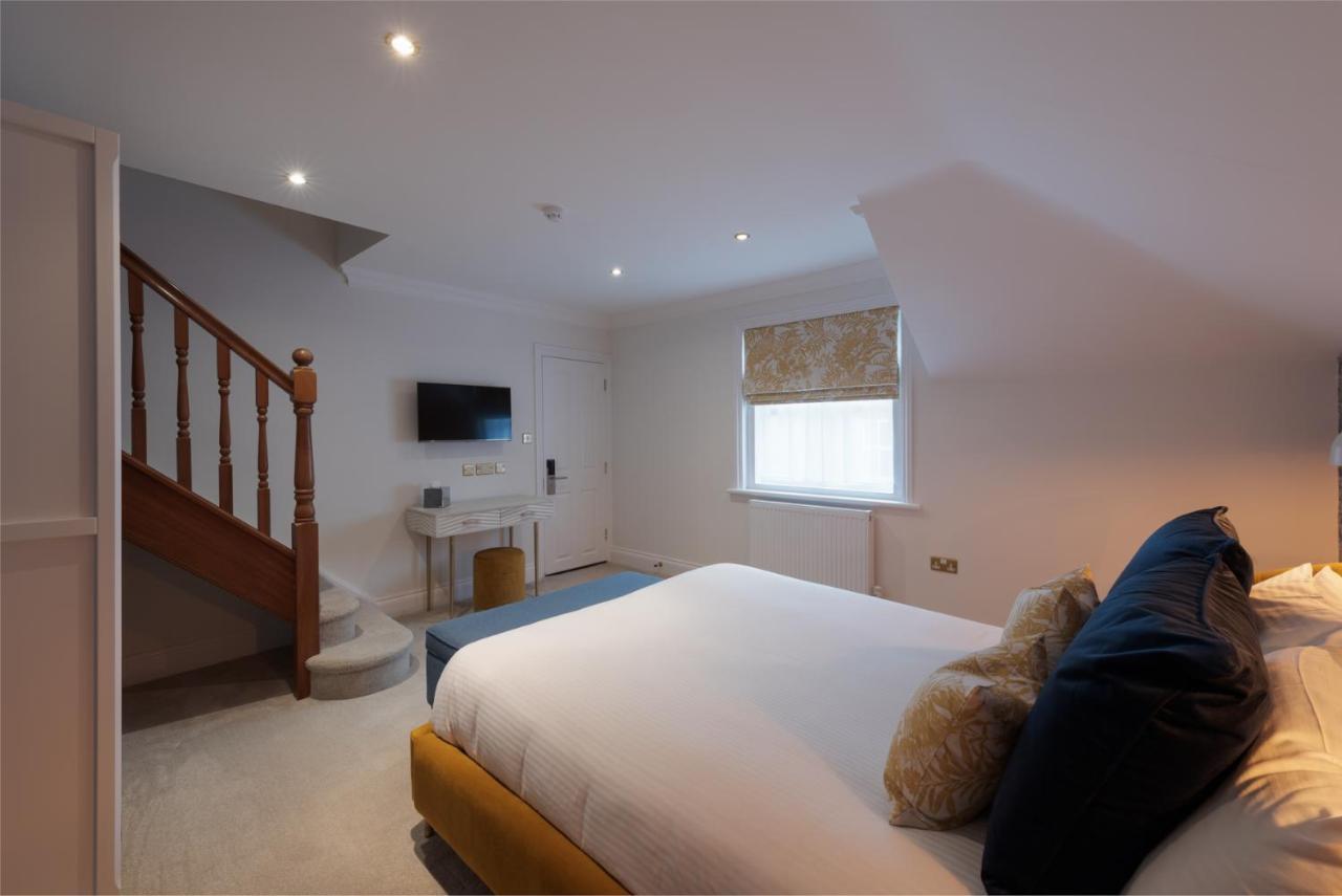 The Clarence Boutique Hotel