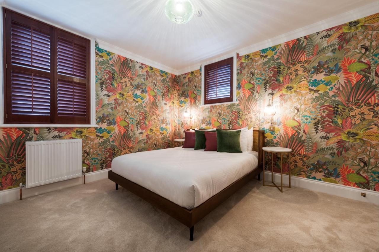 The Clarence Boutique Hotel 4*