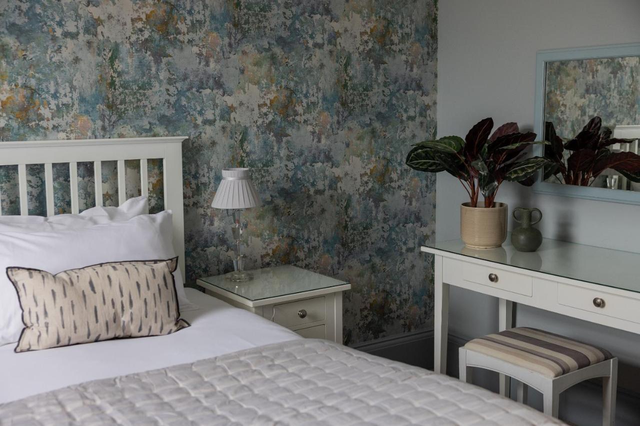 Hotel The Queens 4*
