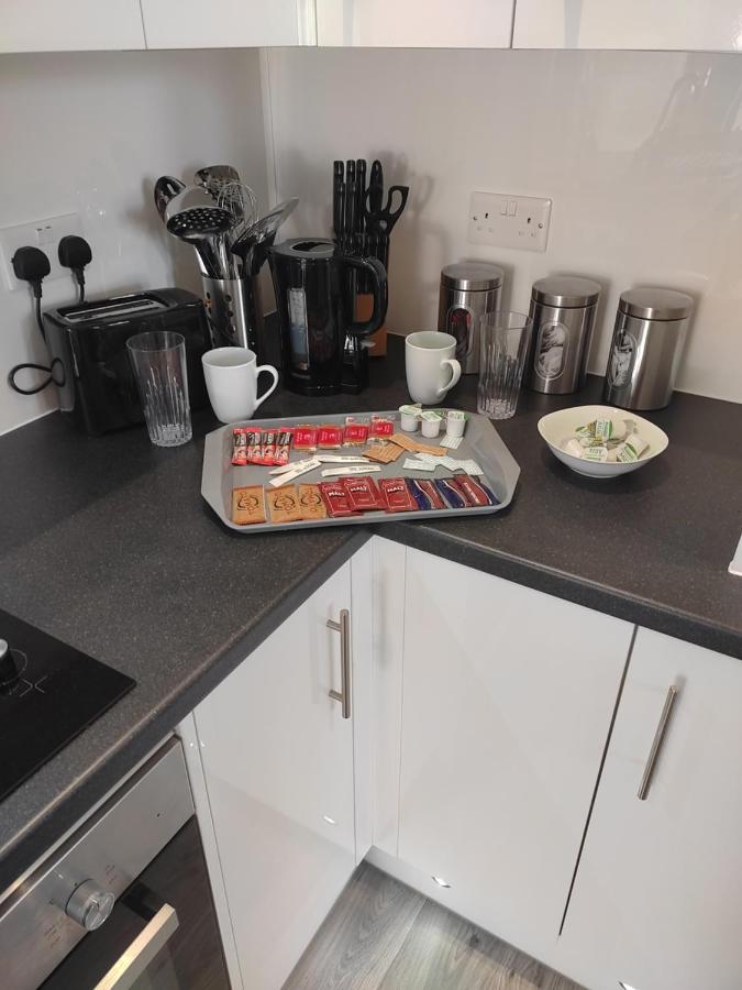 Quality Modern Southsea Garden Sleeps 4 People *