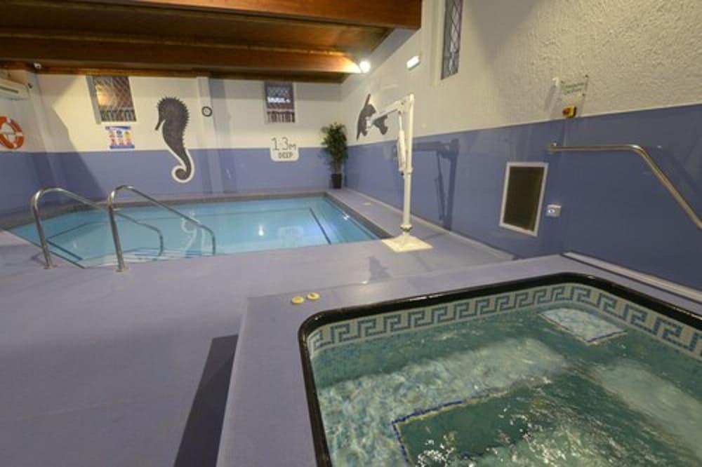 Royal Maritime Hotel