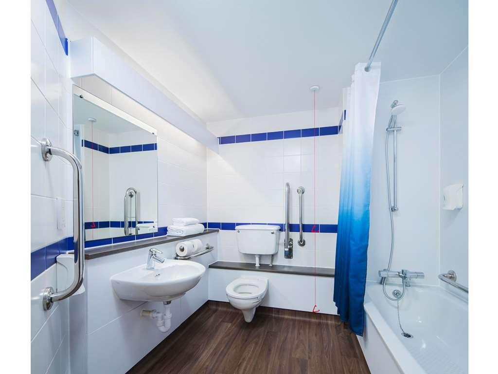 Travelodge Portsmouth