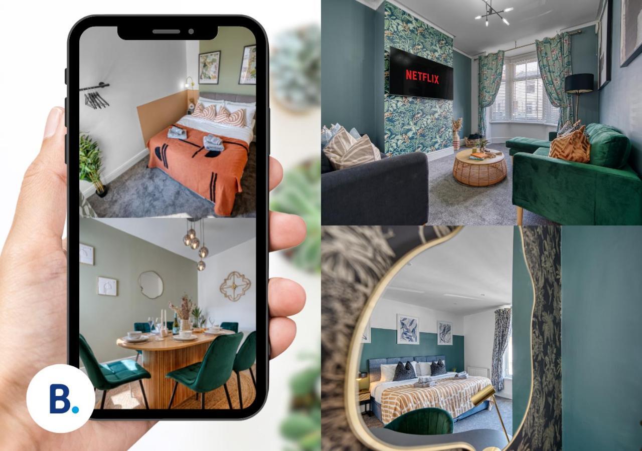 Holiday home 3-br Modern Luxurious Townhouse , Sleeps 8, Location With Free On-street Parking Permit - Easter Special Offer!! - By Blue Puffin Portsmouth