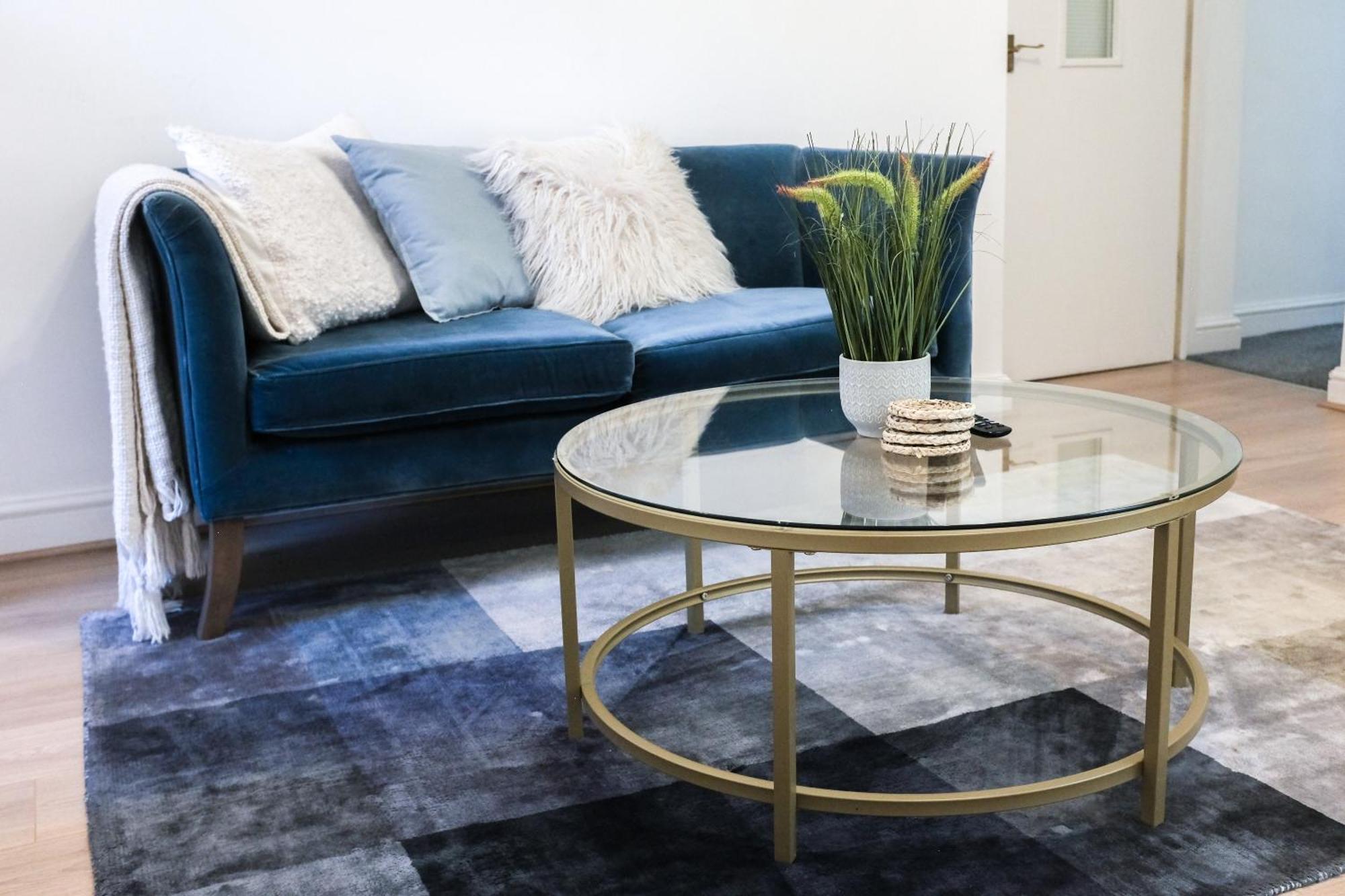 Apartment *newly Refurbished *central