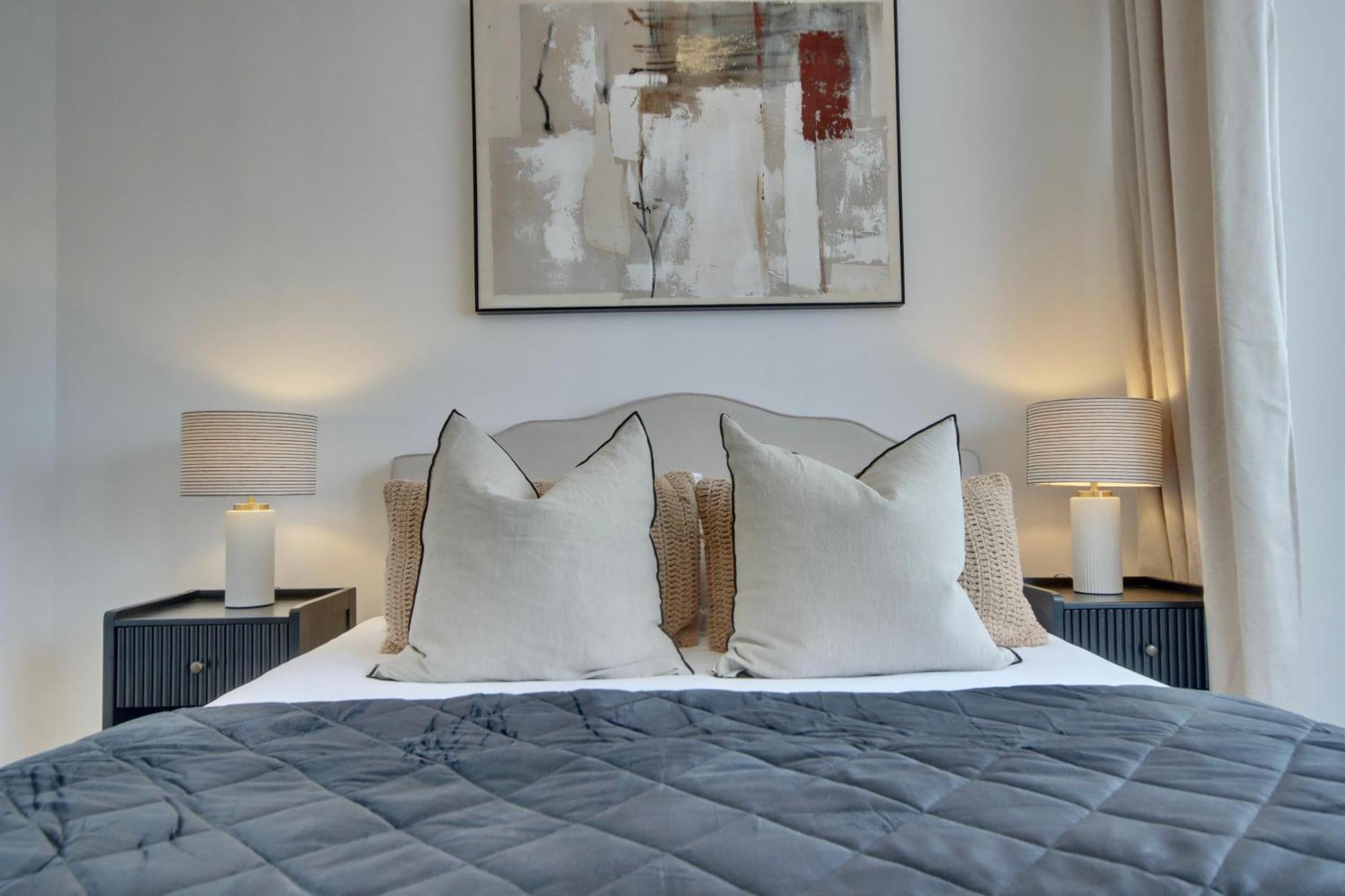 Clover Luxury With Off Road Free Parking Holiday home *