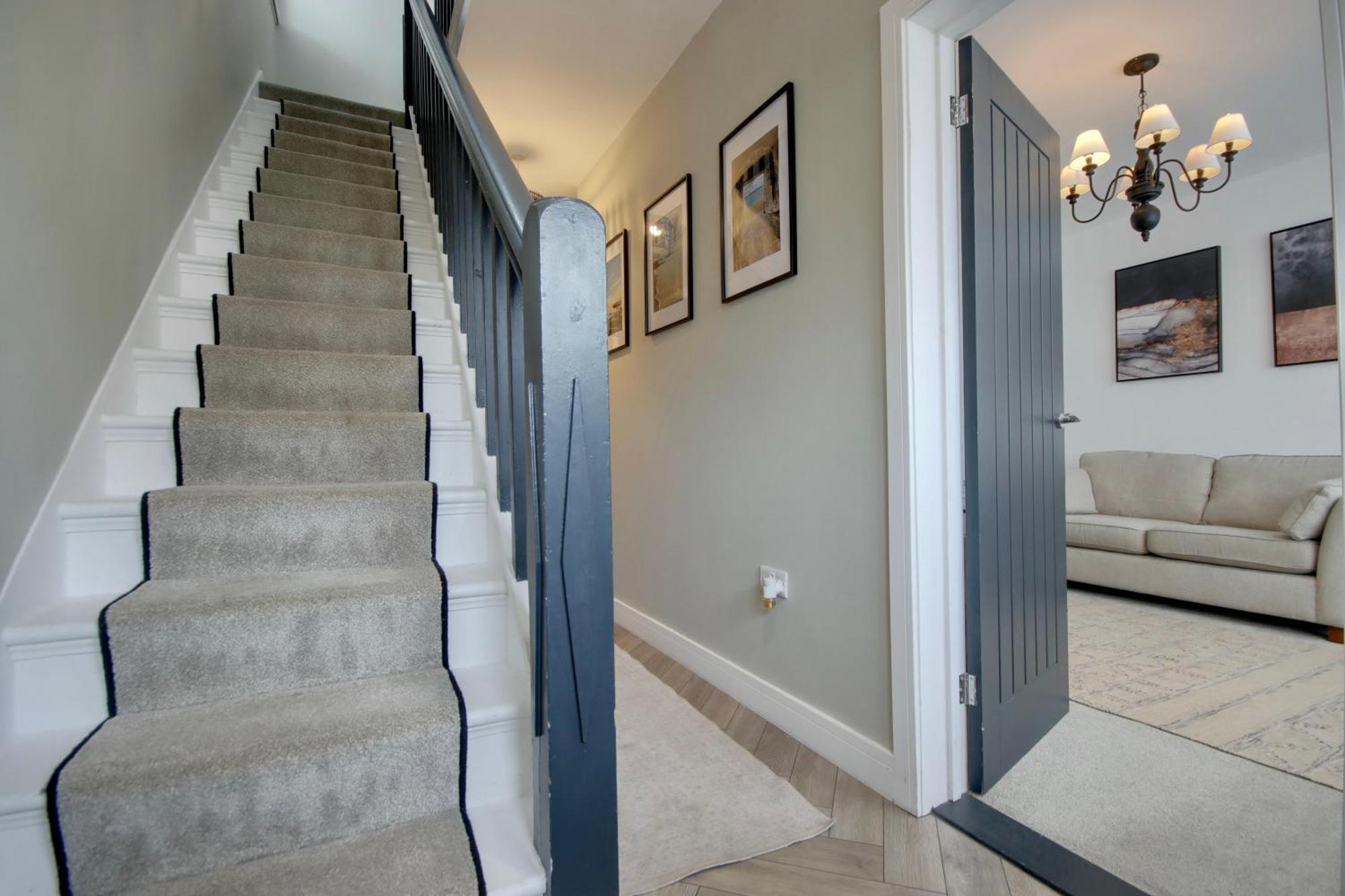 Clover Luxury With Off Road Free Parking Holiday home Portsmouth