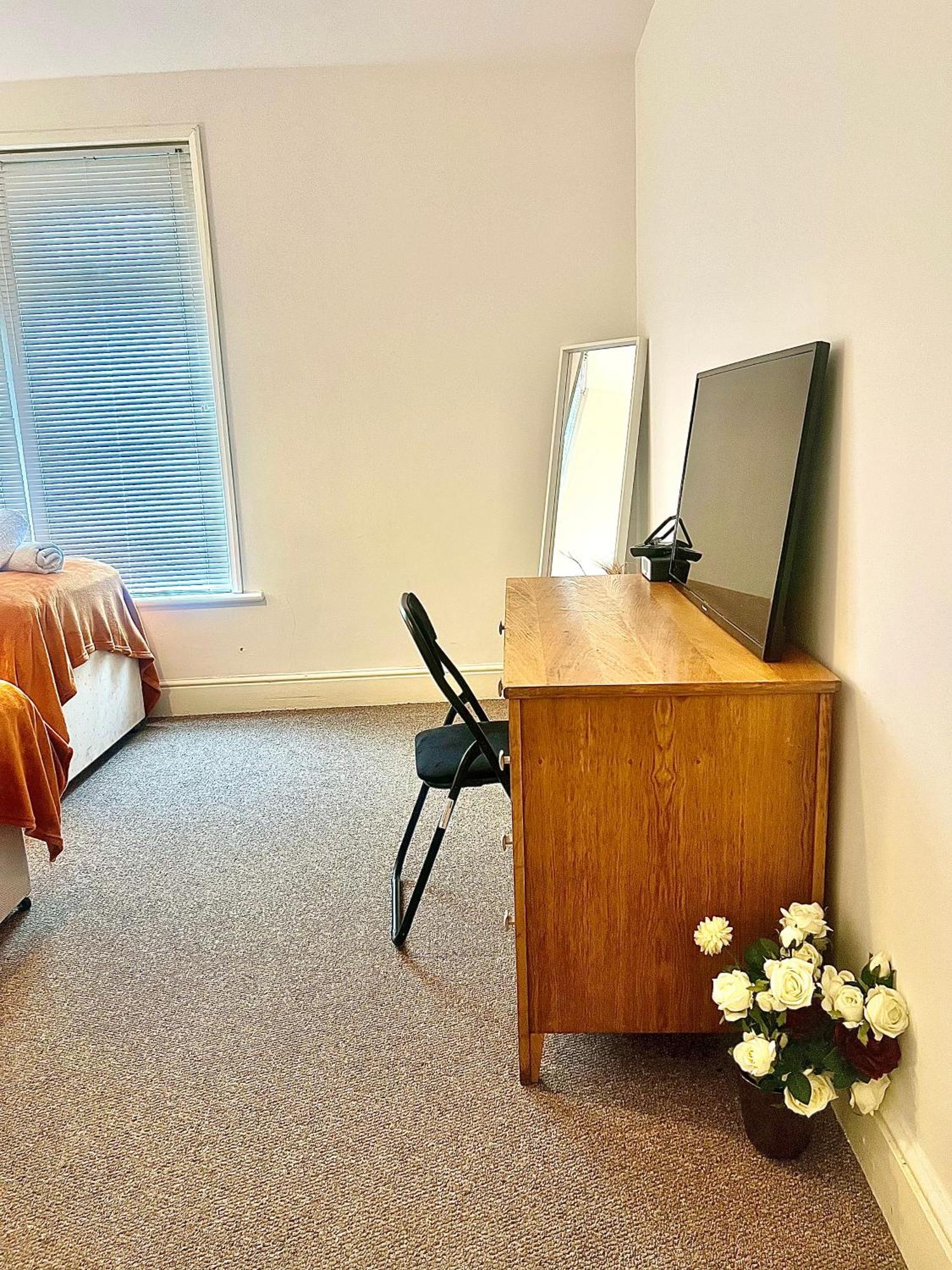 Guest house The Coral 1 Fratton Park