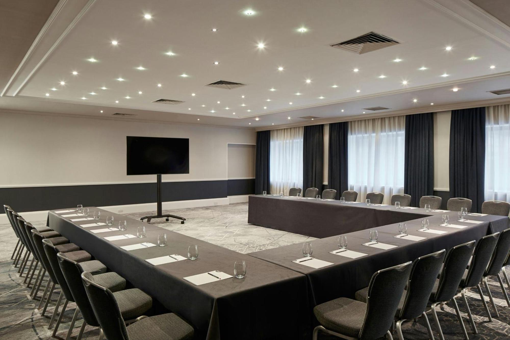 Marriott Hotel 4*