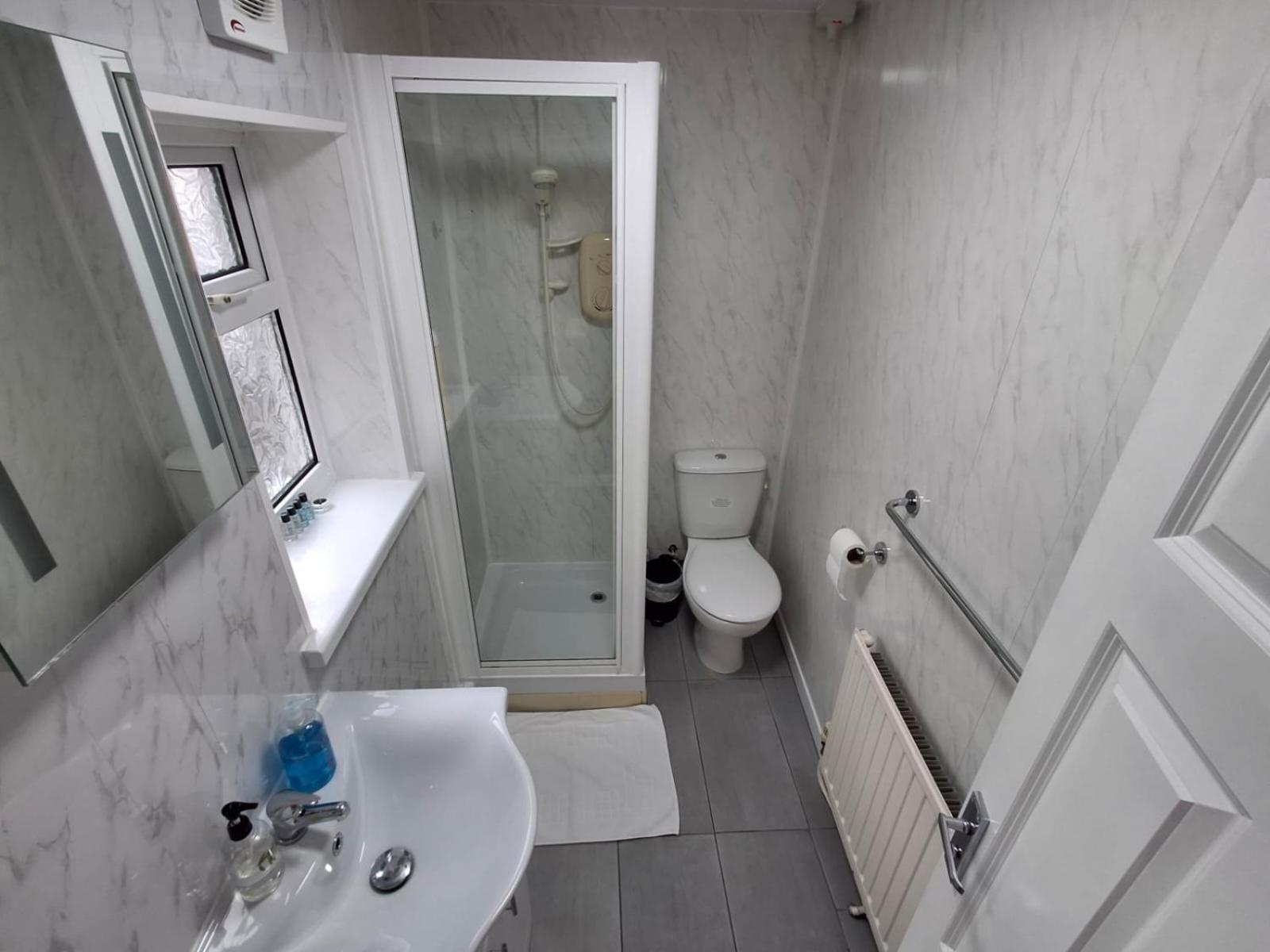 By The Sea, - En With Sea View Possible, Parking Ev 22kw Hotel