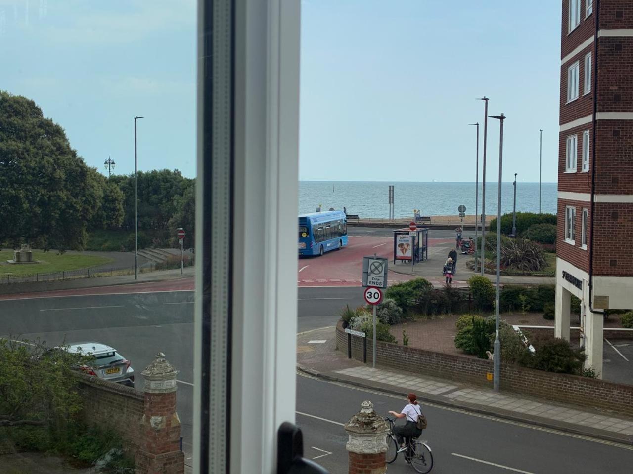 By The Sea, - En With Sea View Possible, Parking Ev 22kw *
