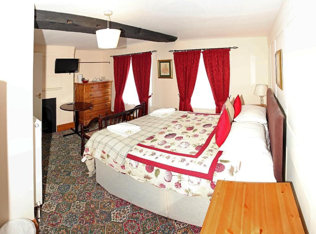 The George 2* Portsmouth