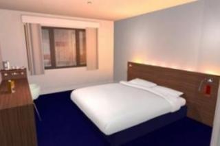 Travelodge 3*