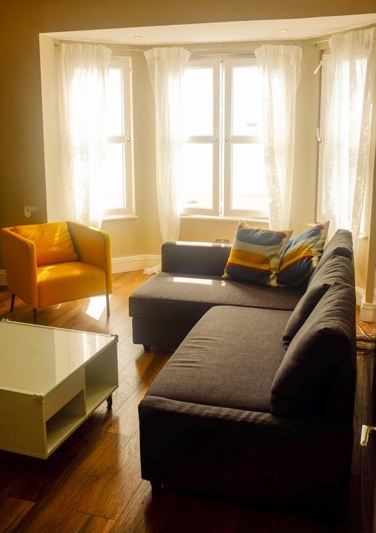 Stones Throw From The - Stunning Sea View Apartment
