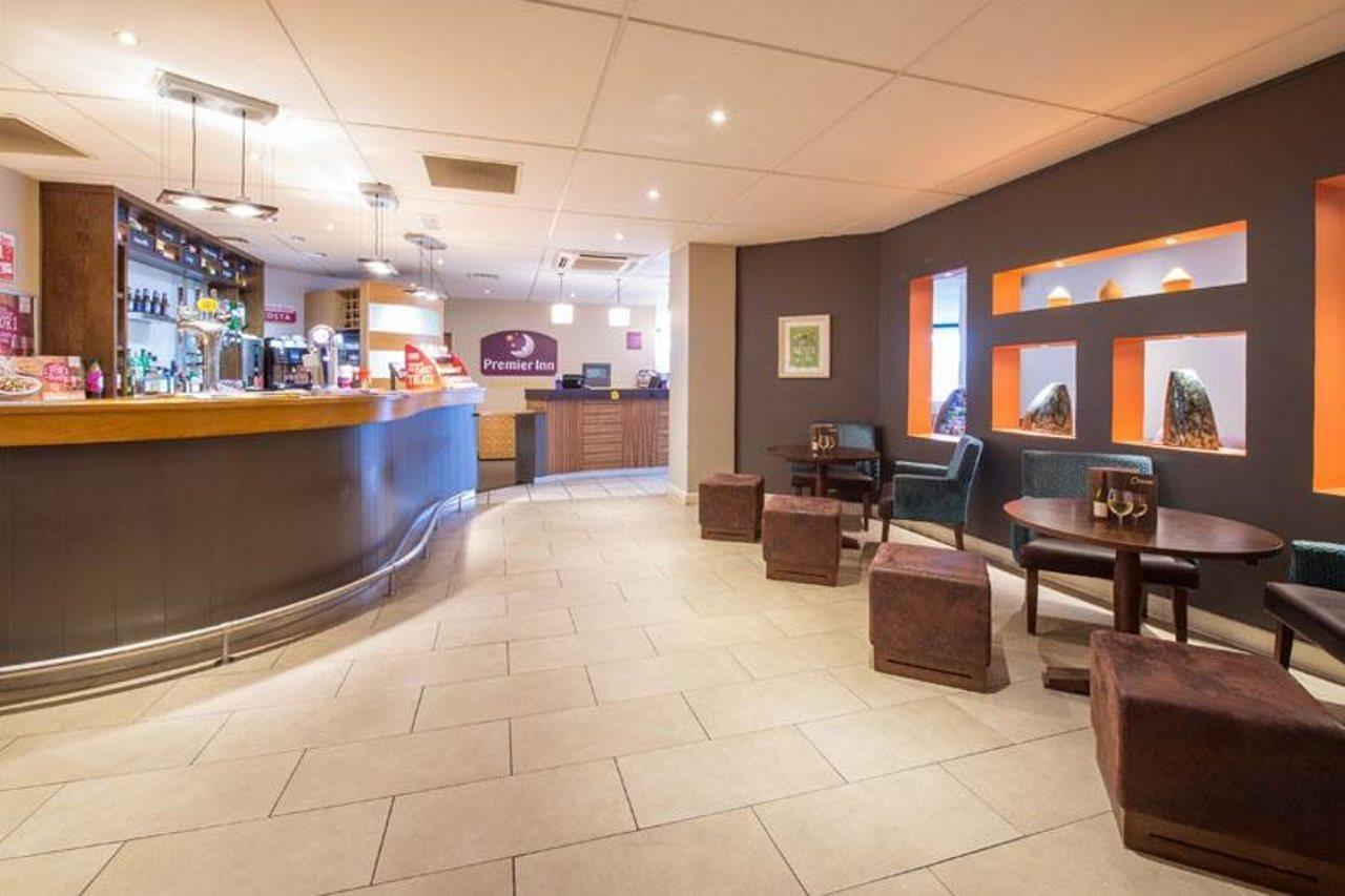 Premier Port Solent Hotel 3*