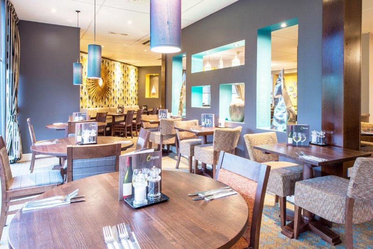 Premier Port Solent Hotel 3*