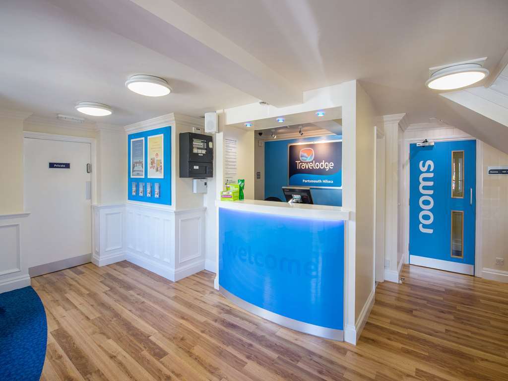 Travelodge 3*