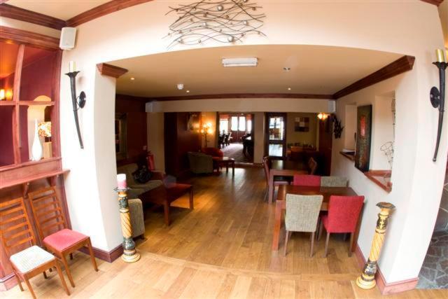 Ashby's Gastropub & Boutique Apartment