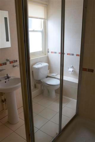Ashby's Gastropub & Boutique Apartment